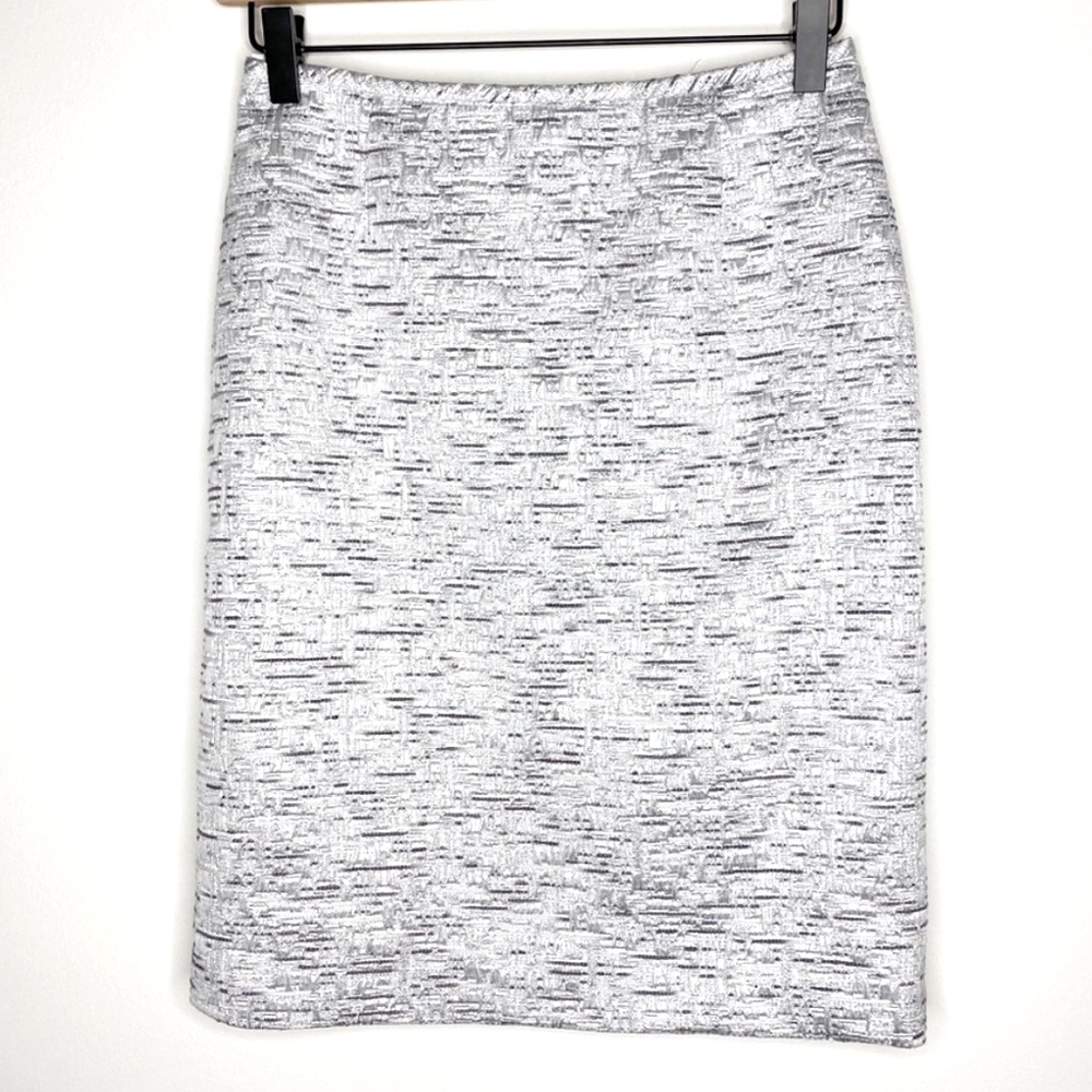 Tahari Luxe Metallic Silver Tweed Pencil Skirt Women’s Size 2P
